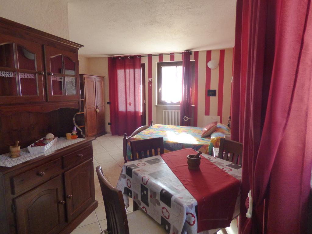 La Tana Del Ghiro Villa Villefranche ภายนอก รูปภาพ