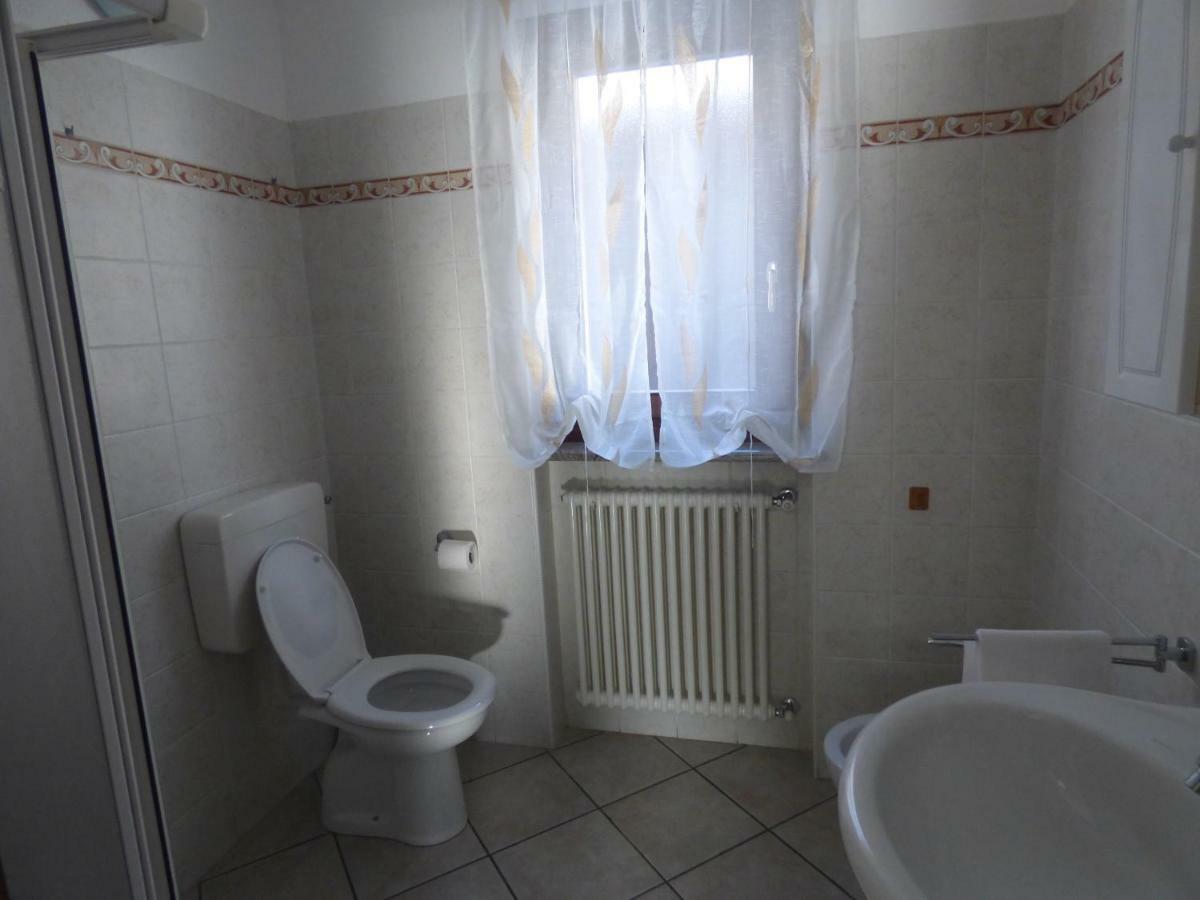 La Tana Del Ghiro Villa Villefranche ภายนอก รูปภาพ
